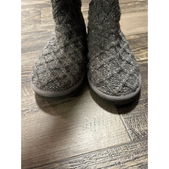 UGG Charcoal Gray Cardy Lattice knit Sweater Boots Women cuffable 6 Wool - Picture 5 of 9